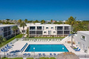 Oceanfront bliss, heated pool & beach #31